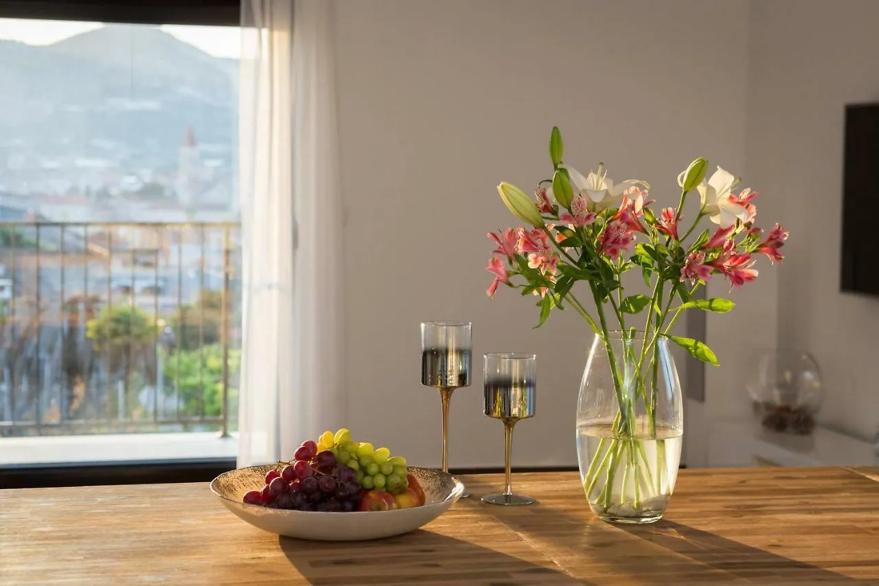 Villa Salt - 10 People, Heated Pool, Trogir, Near Beach & Split Airport Τρογκίρ
