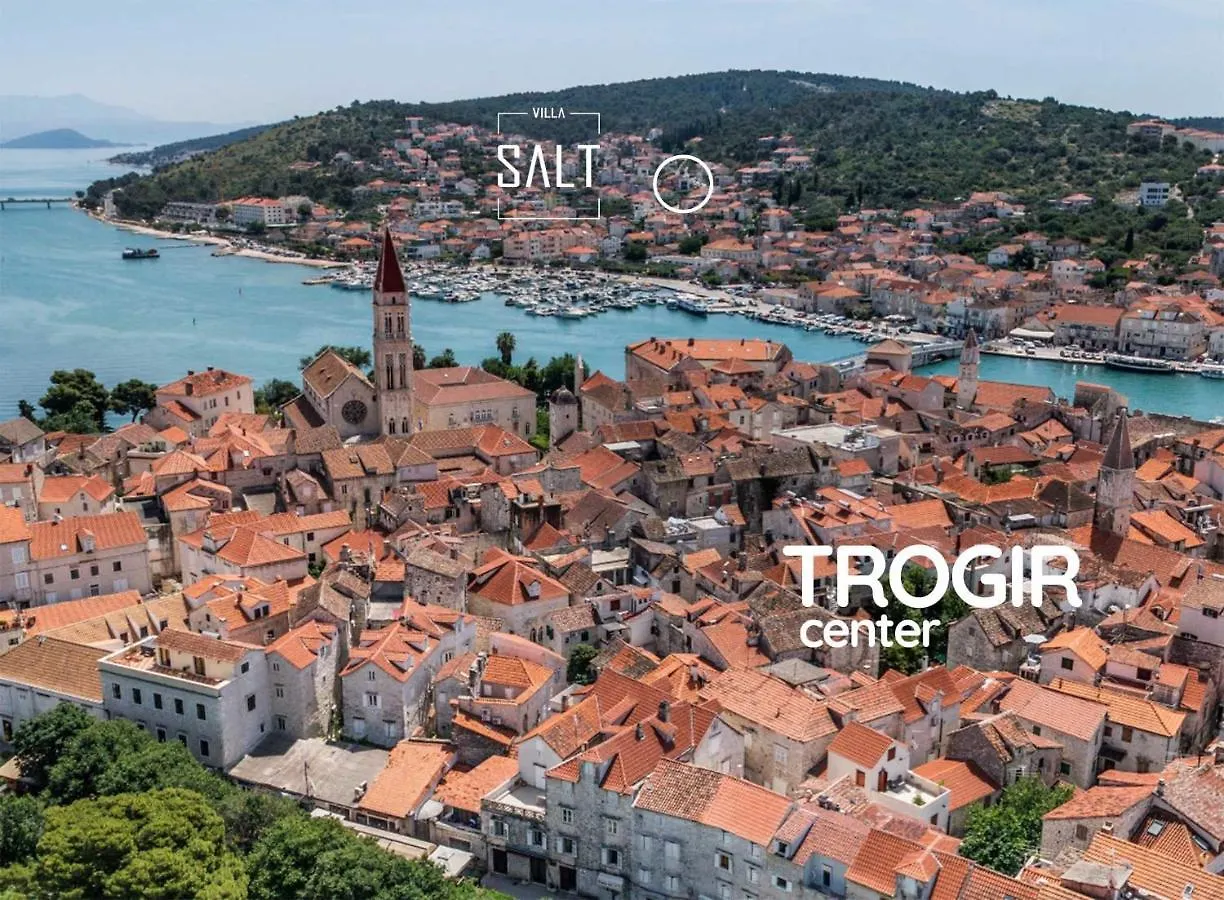 Villa Salt - 10 People, Heated Pool, Trogir, Near Beach & Split Airport